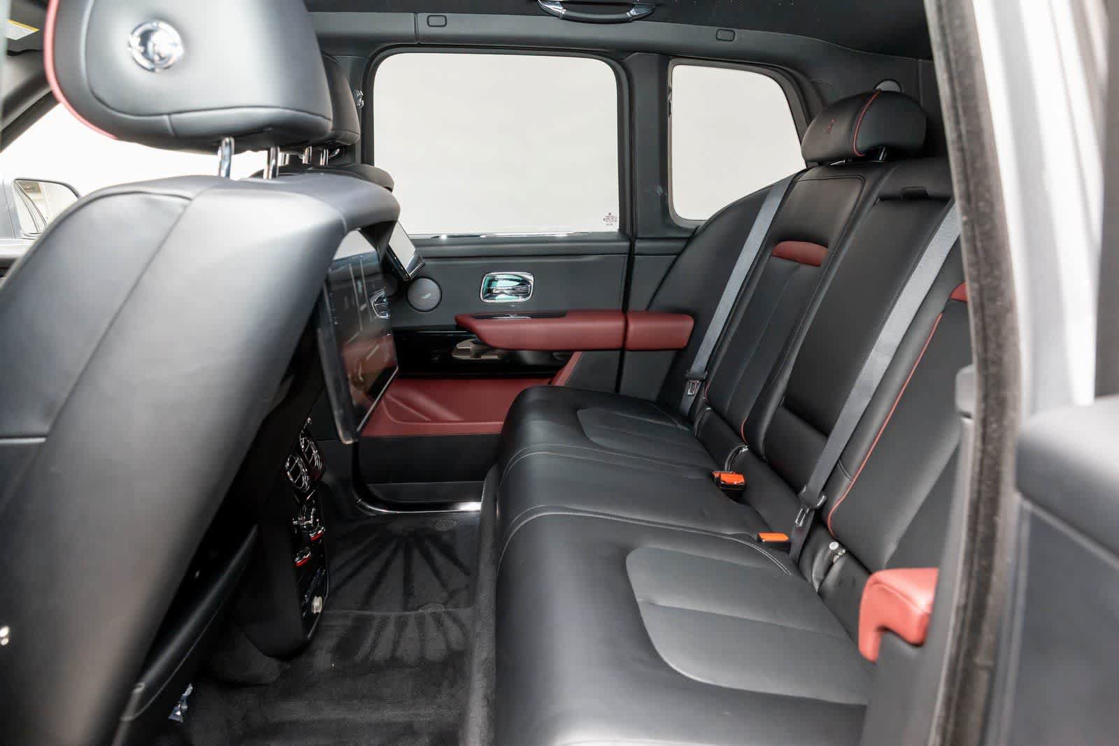 Certified 2022 Rolls-Royce Cullinan AWD/4WD image 63