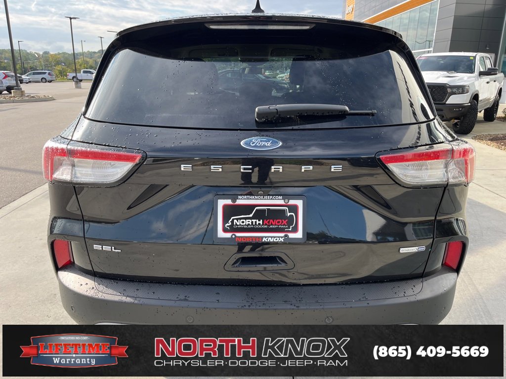 Used 2020 Ford Escape SEL image 18