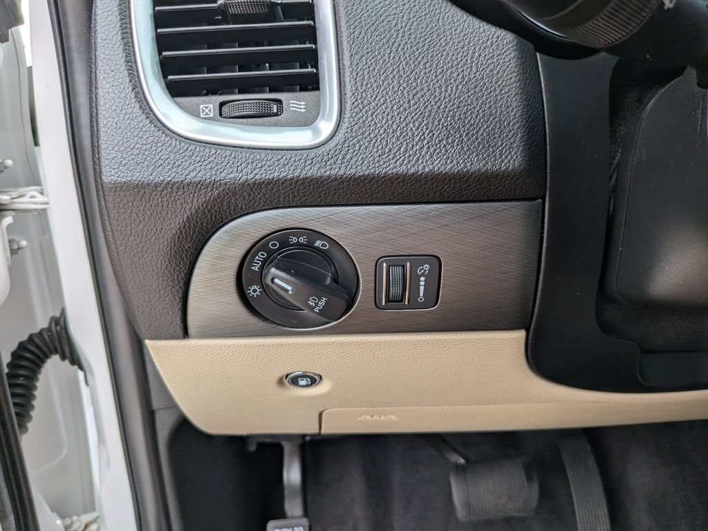 Used 2018 Dodge Durango Citadel w/ Technology Group RWD image 30