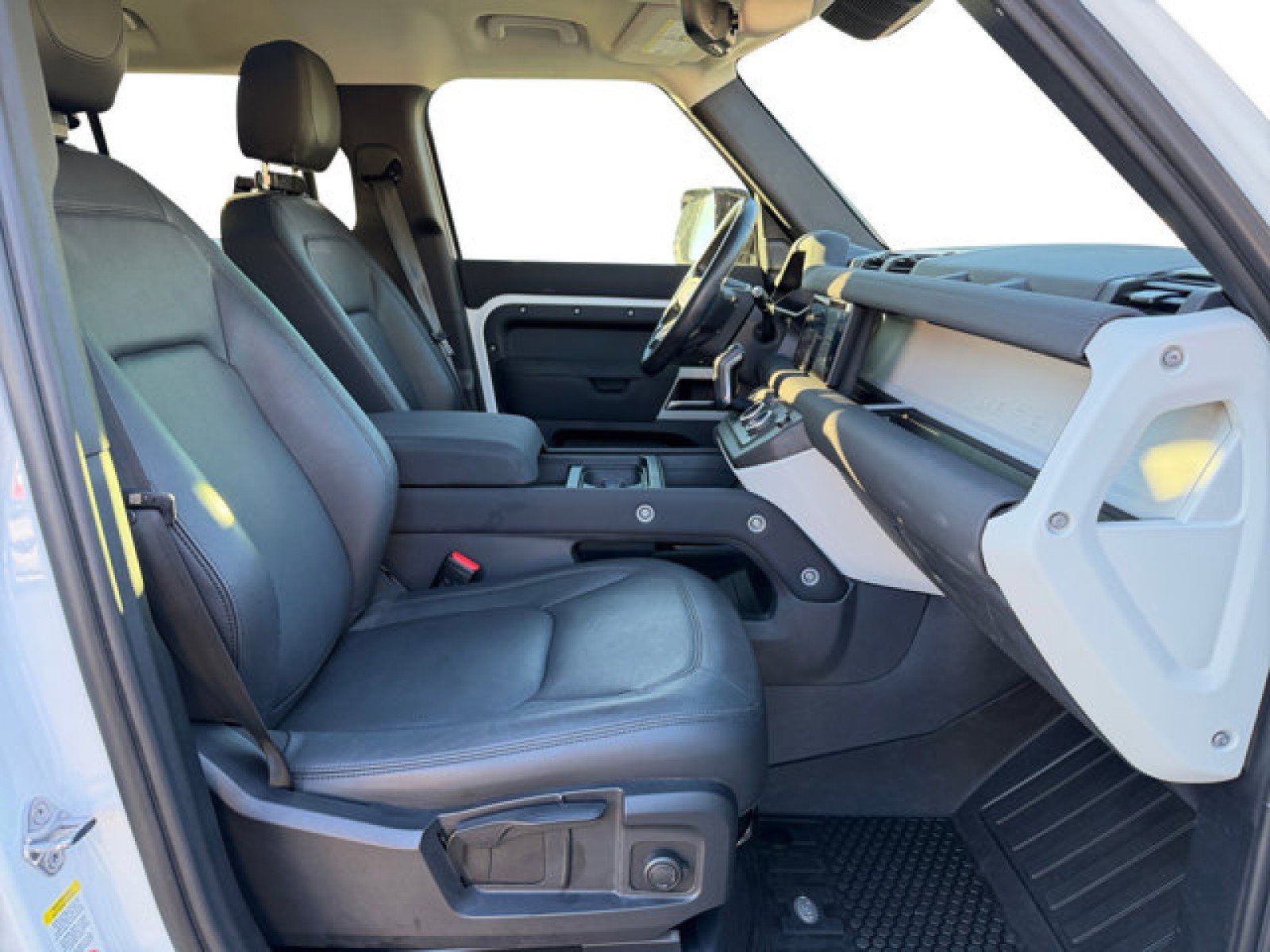 Certified 2023 Land Rover Defender 110 S image 20