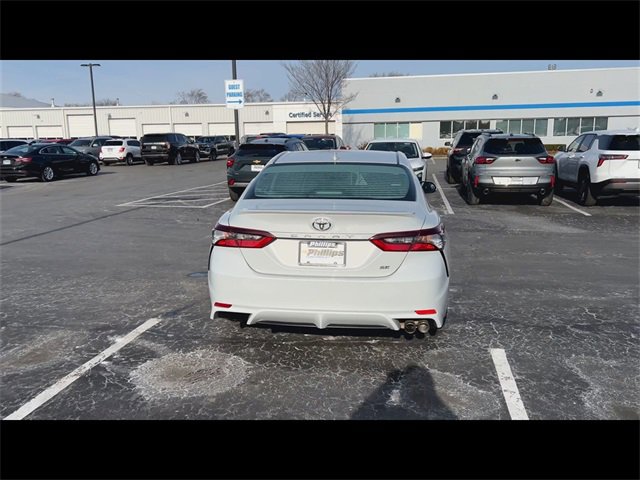 Used 2024 Toyota Camry SE w/ Convenience Package image 7