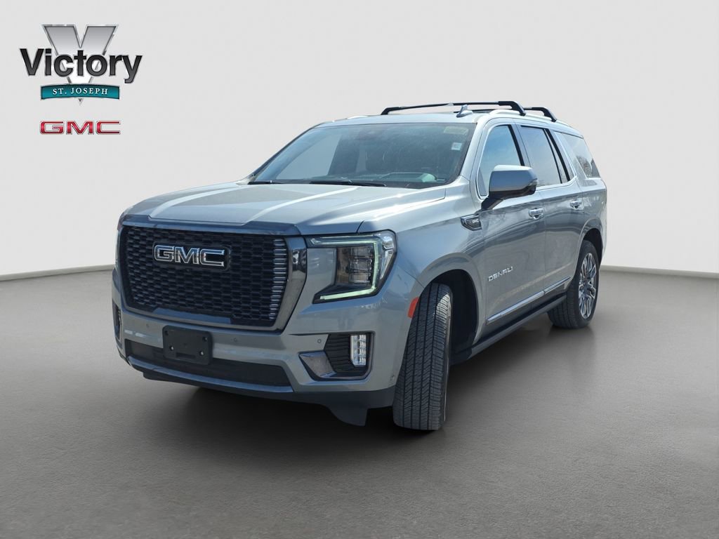 Used 2023 GMC Yukon Denali Ultimate image 3