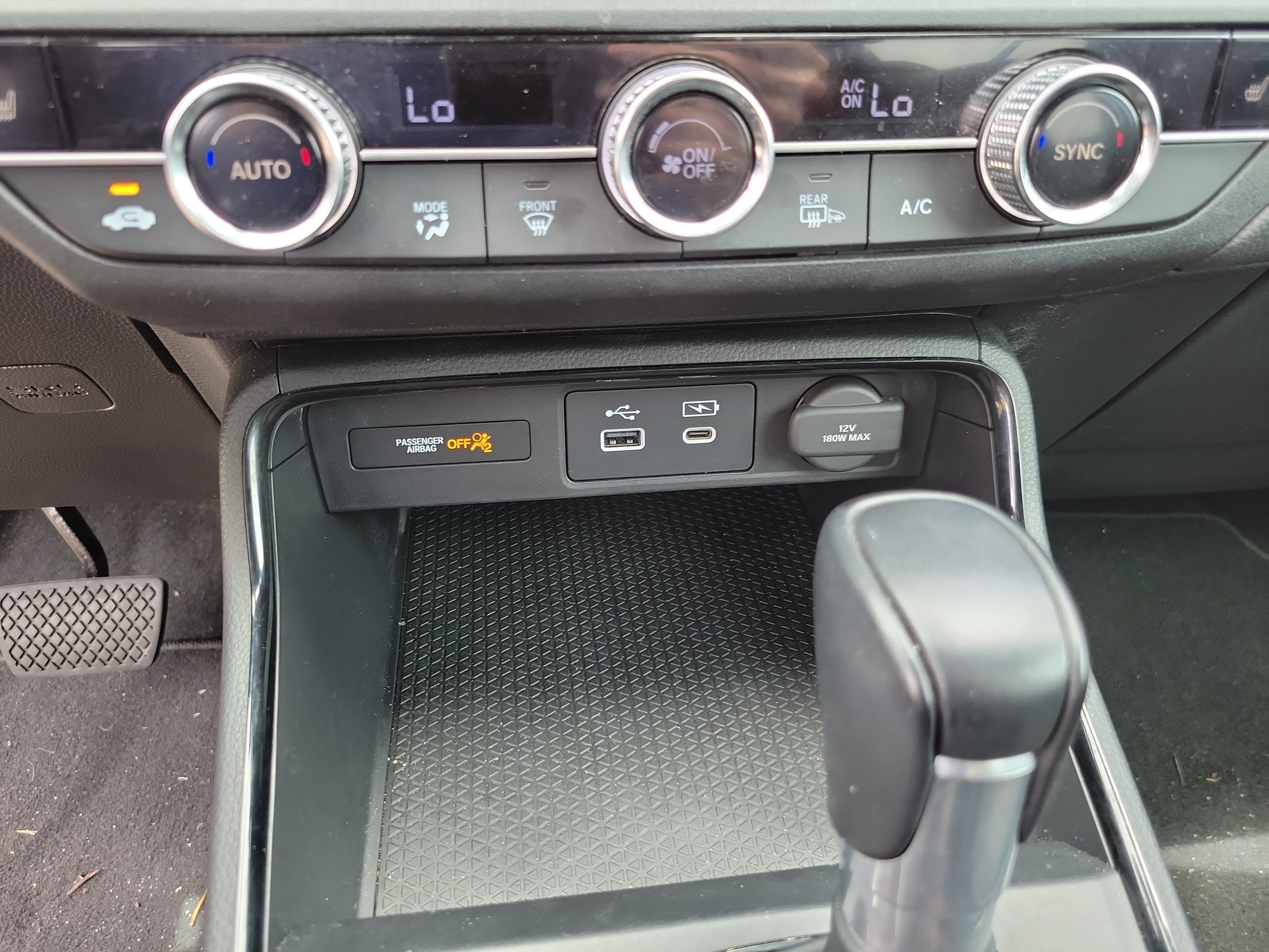 Used 2025 Honda CR-V Sport image 32