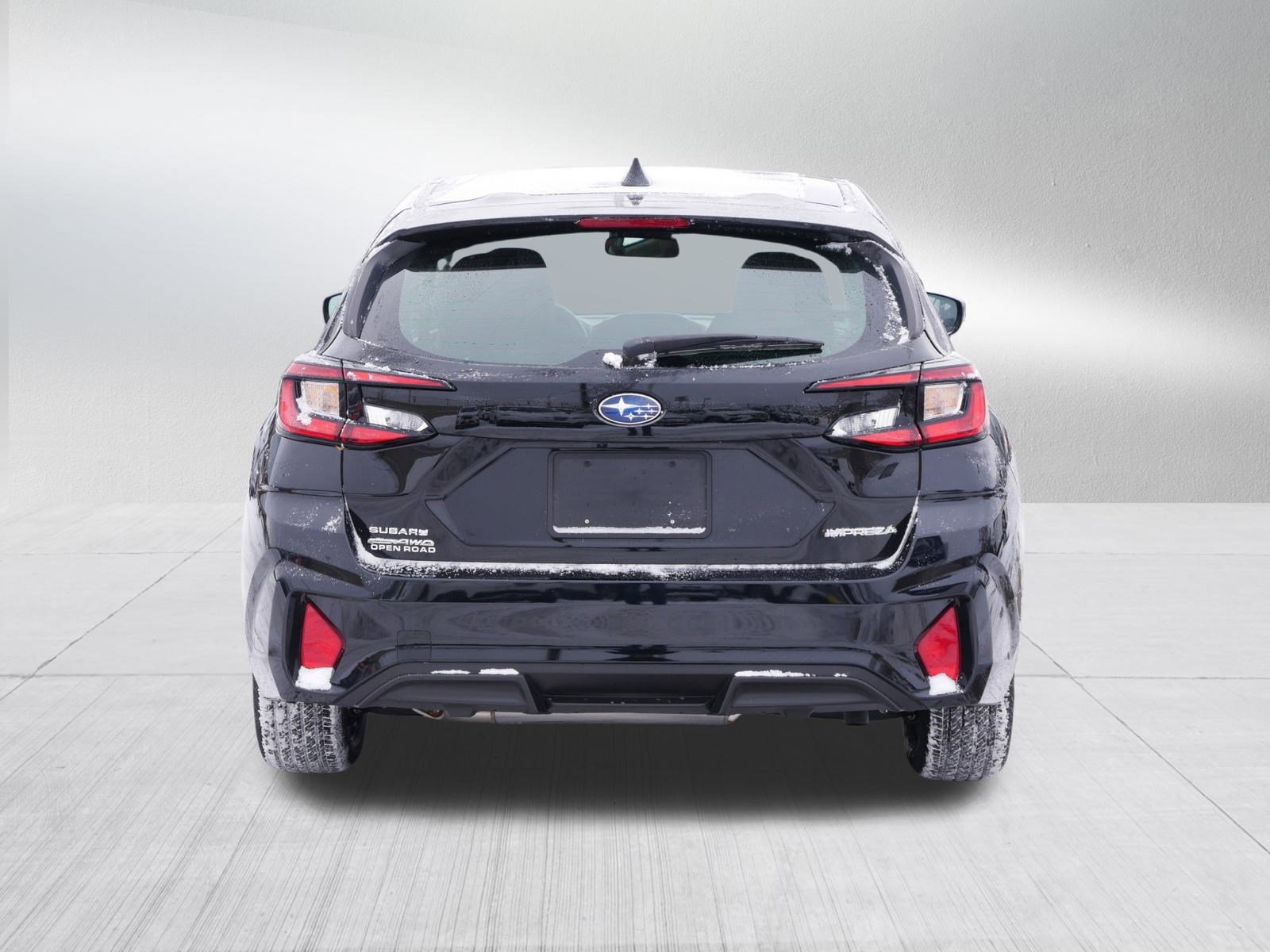 Used 2024 Subaru Impreza 2.0i image 6