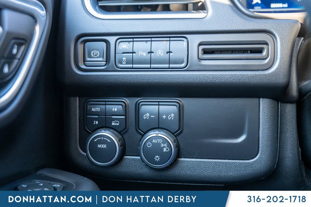 Used 2023 Chevrolet Tahoe LT image 16