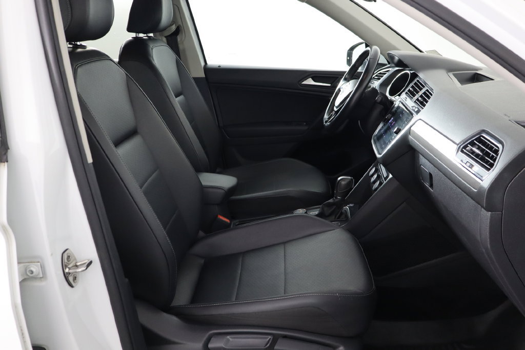 Used 2019 Volkswagen Tiguan SE AWD/4WD image 17