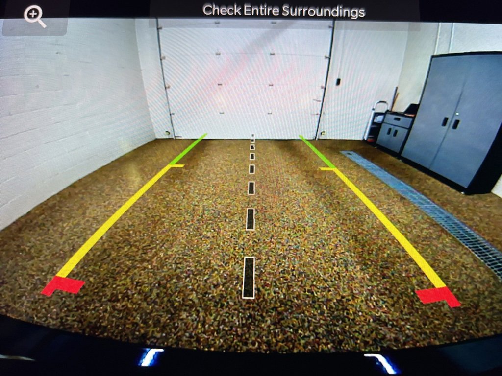 Used 2023 Jeep Grand Cherokee Laredo w/ Luxury Tech Group I image 19