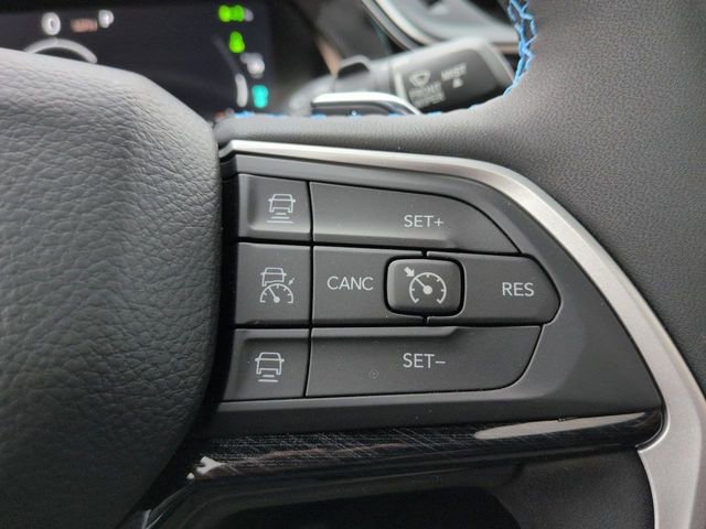 Used 2023 Jeep Grand Cherokee Trailhawk w/ Advanced Protech Group II image 14