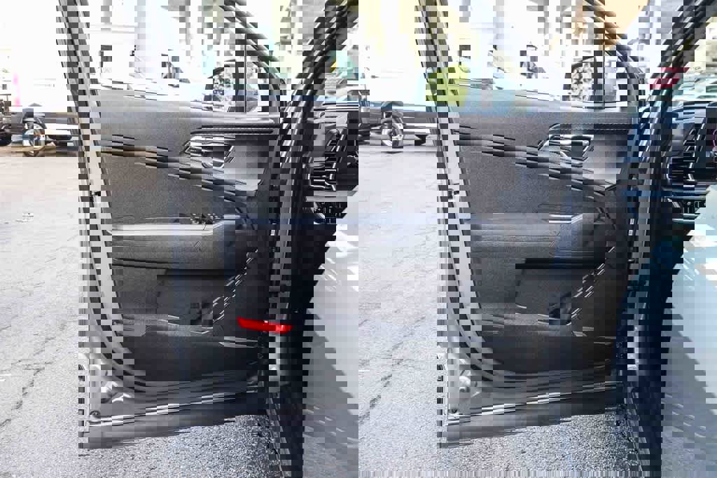 Used 2024 Kia Sportage LX image 21