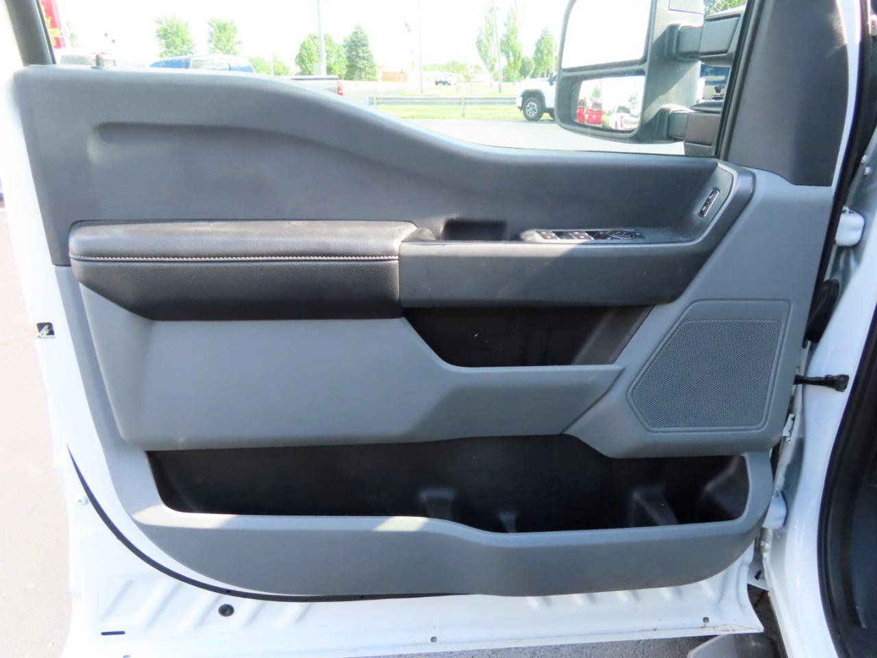 Used 2024 Ford F250 XL w/ STX Appearance Package AWD/4WD image 25