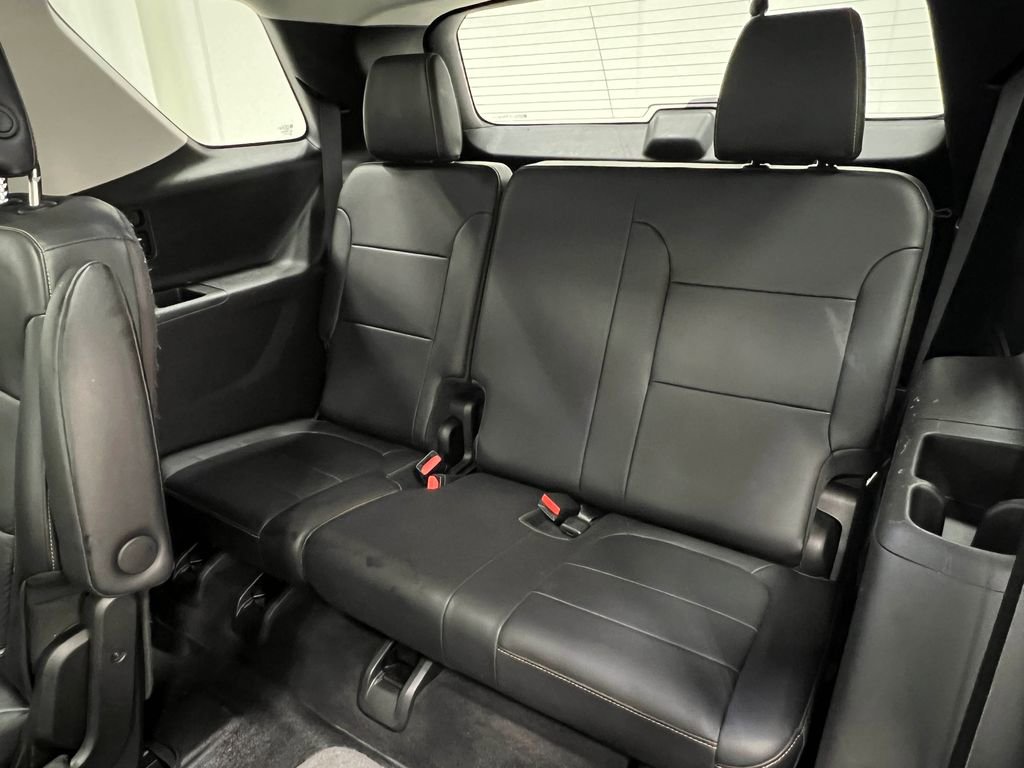 Used 2018 Chevrolet Traverse LT AWD/4WD image 36