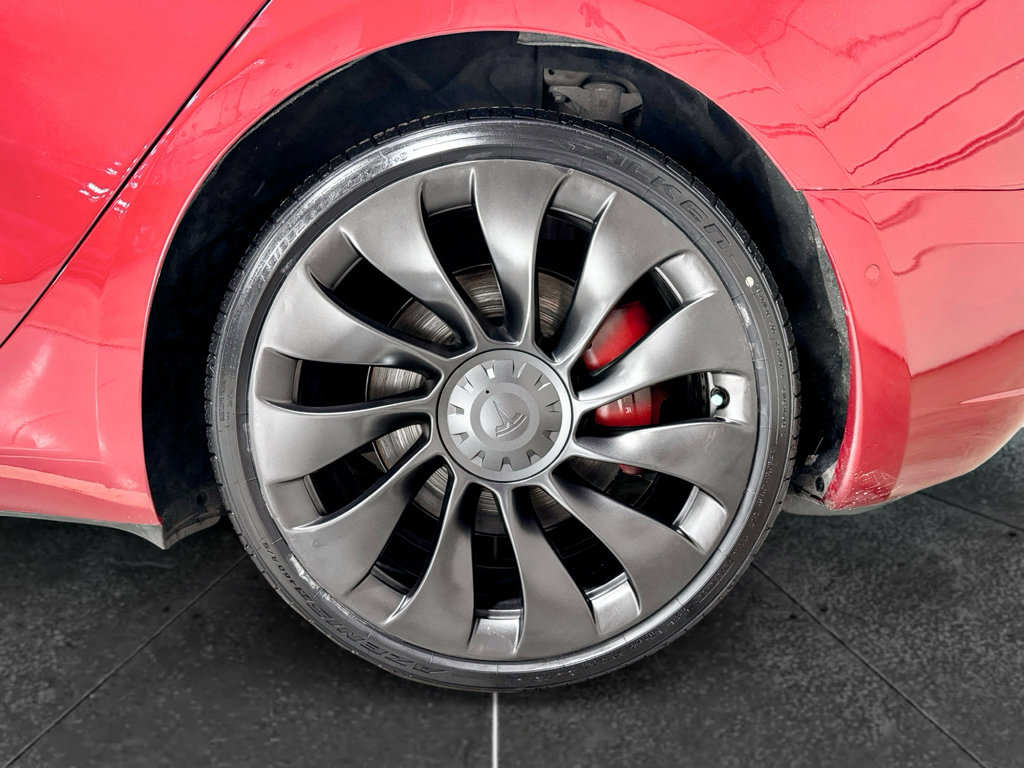 Used 2022 Tesla Model 3 Performance image 31