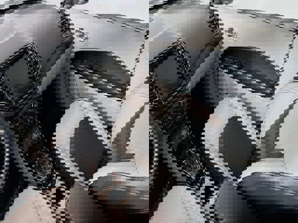 Used 2021 Jeep Compass Limited FWD image 11