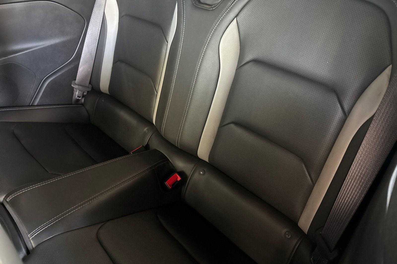 Used 2016 Chevrolet Camaro SS image 12