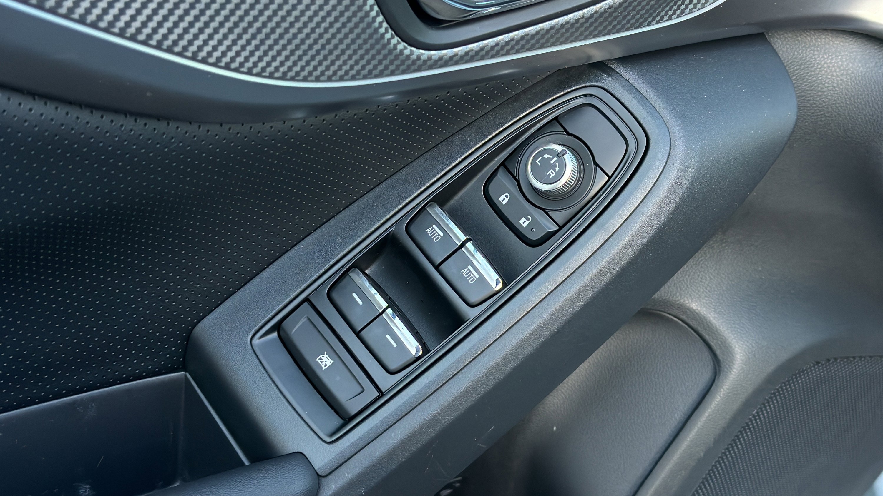 Used 2023 Subaru Crosstrek 2.5i Limited image 25