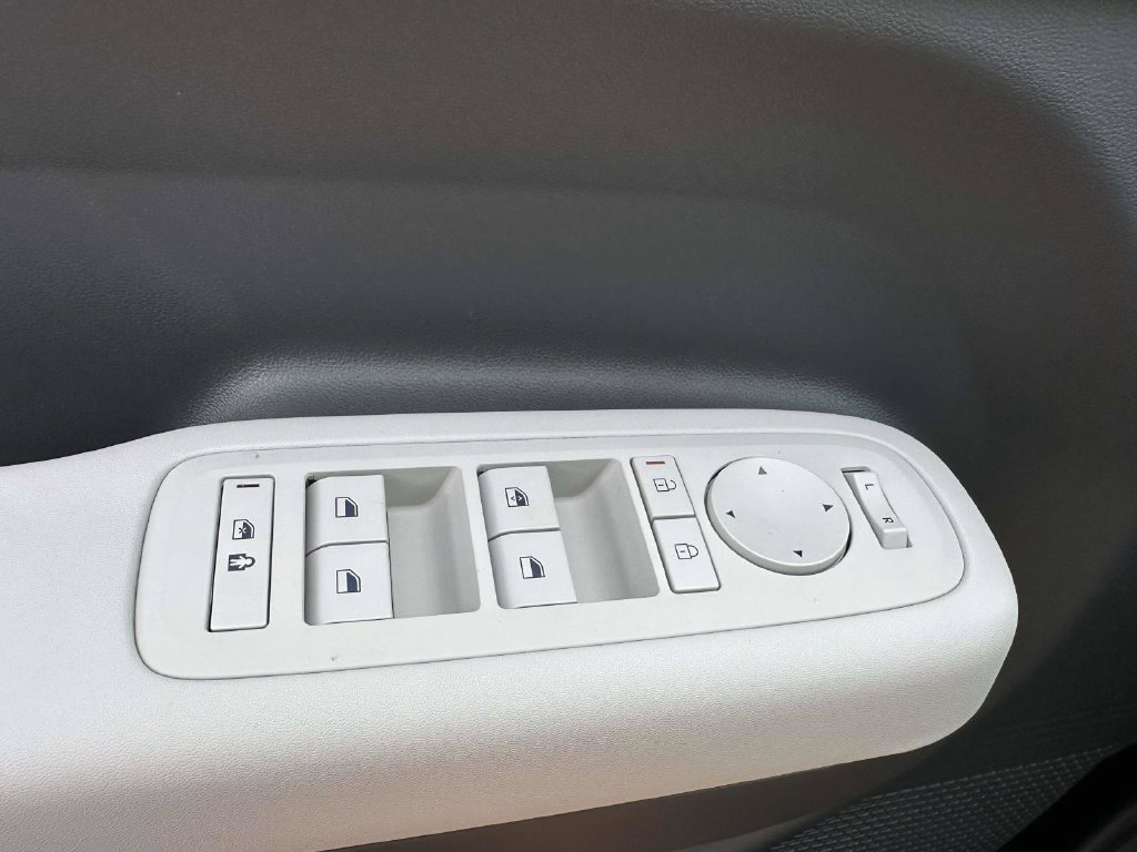 New 2026 Hyundai Santa Fe SE AWD/4WD image 30