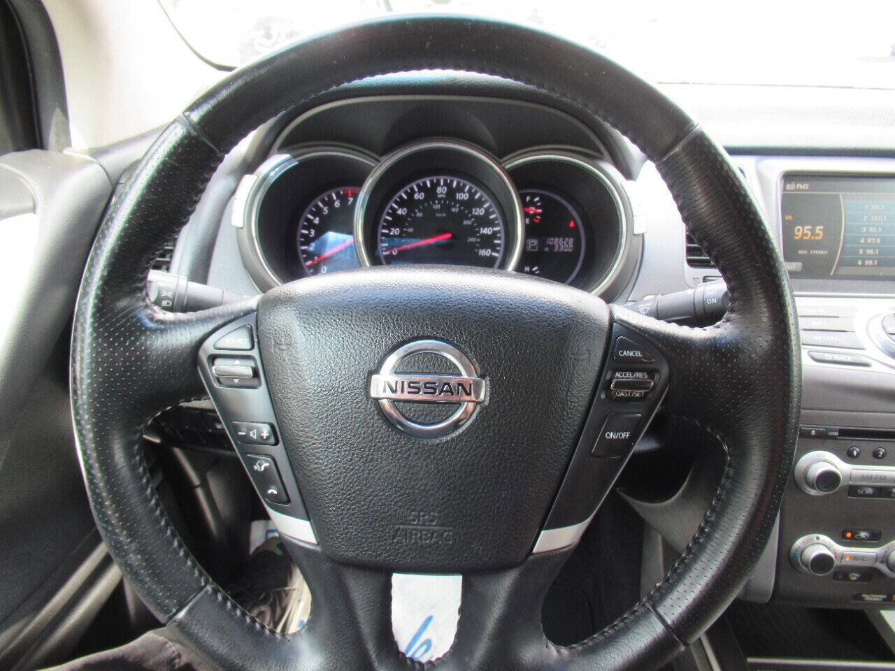 Used 2012 Nissan Murano SV image 12