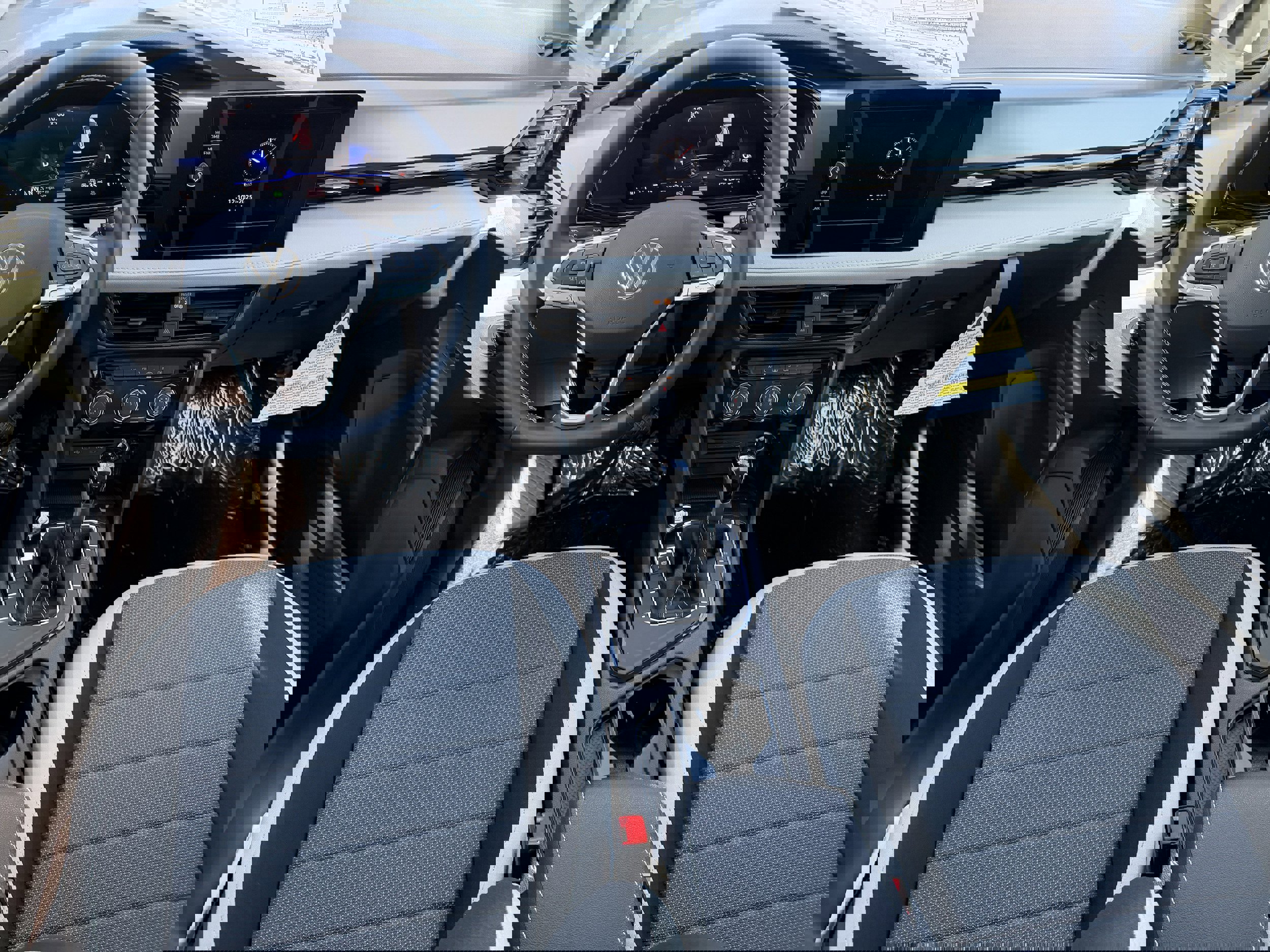 New 2026 Volkswagen Taos S image 11