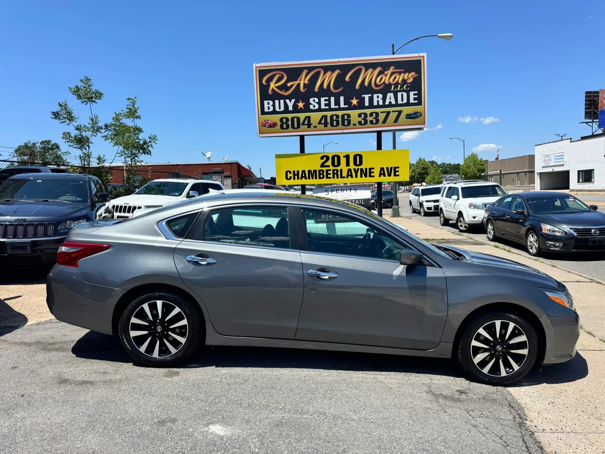 Used 2018 Nissan Altima 2.5 SV FWD image 2