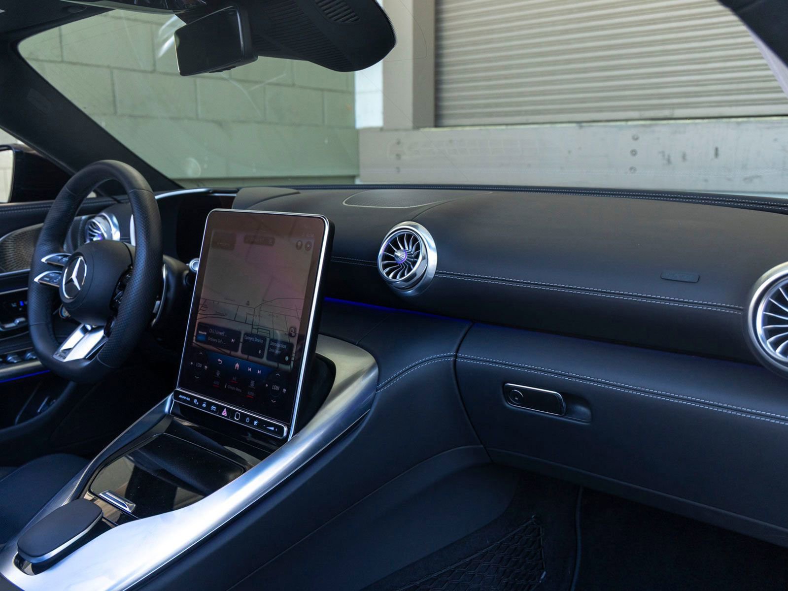 Used 2023 Mercedes-Benz SL 63 AMG 4MATIC image 22