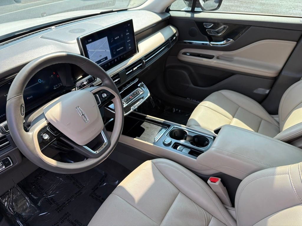 Used 2024 Lincoln Corsair Grand Touring AWD/4WD image 15