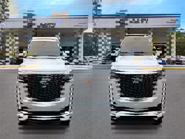 Used 2023 Cadillac Escalade ESV Premium Luxury image 9