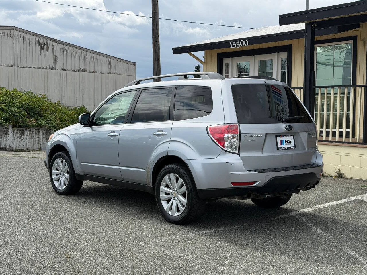 Used 2012 Subaru Forester 2.5X Premium AWD/4WD image 3