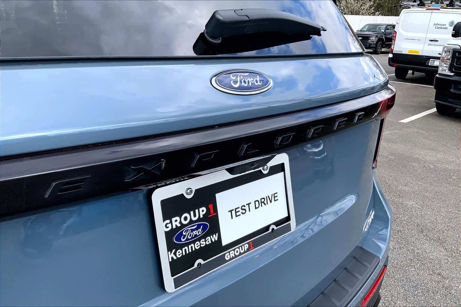 Used 2025 Ford Explorer ST-Line AWD/4WD image 30
