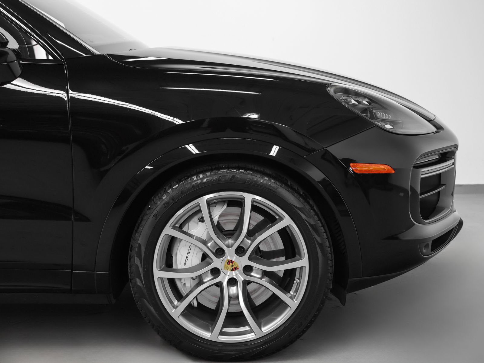 Certified 2021 Porsche Cayenne Turbo image 14