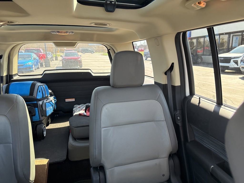 Used 2019 Ford Flex SEL w/ Equipment Group 202A AWD/4WD image 10