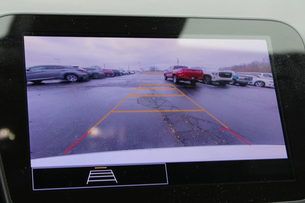 Used 2024 Chevrolet Malibu LT image 32