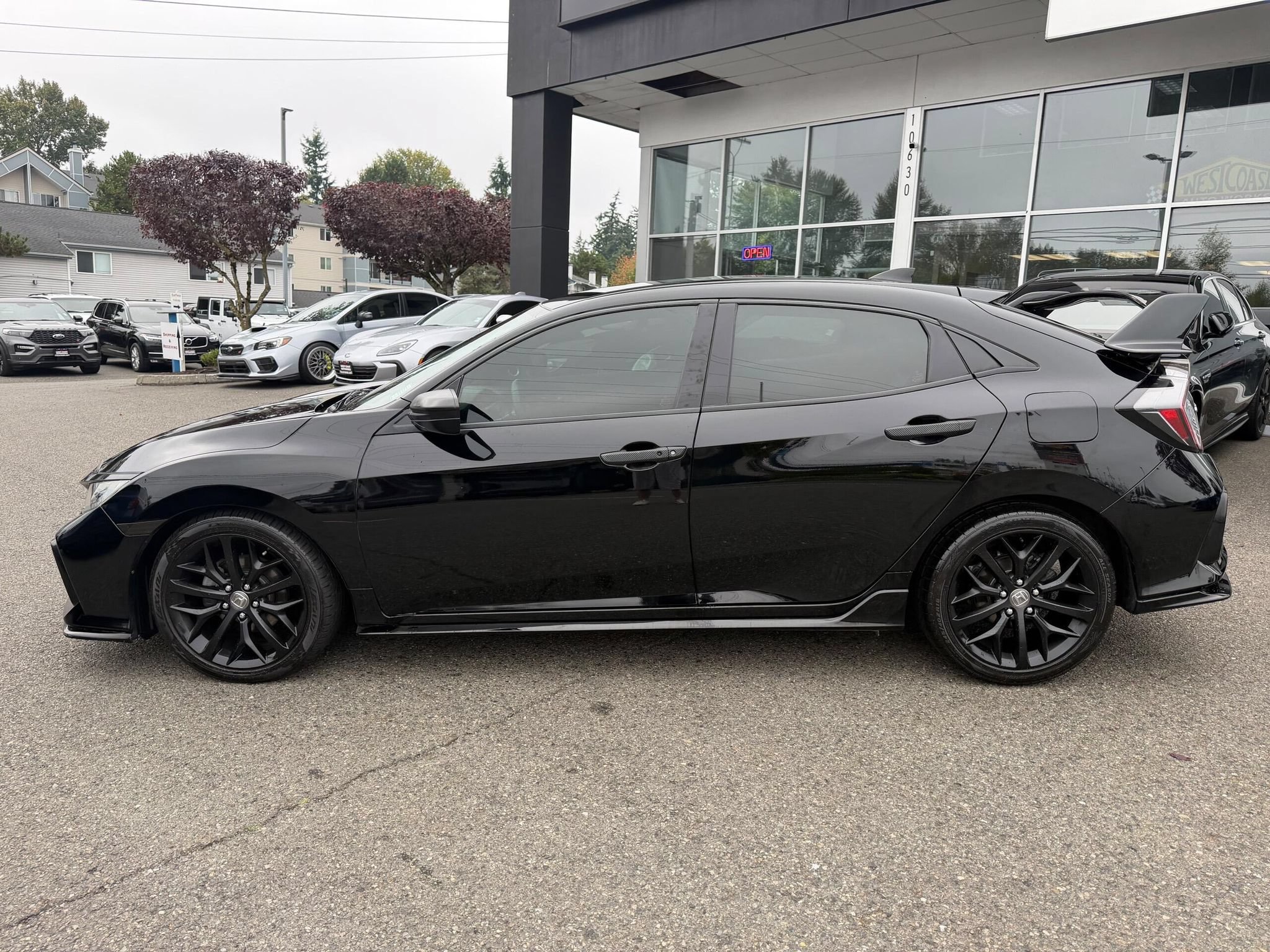 Used 2020 Honda Civic Sport image 2