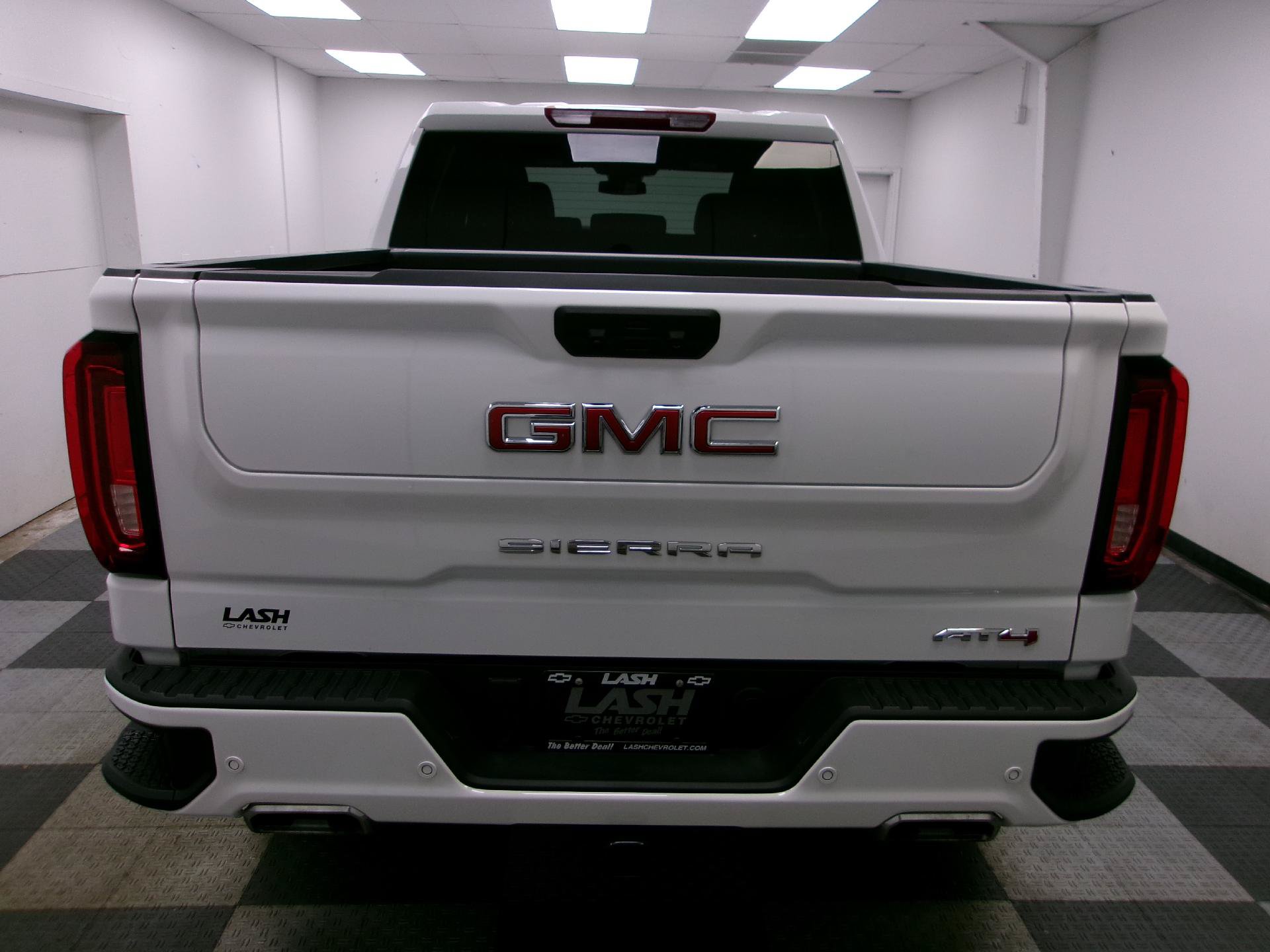 Used 2025 GMC Sierra 1500 AT4 AWD/4WD image 12