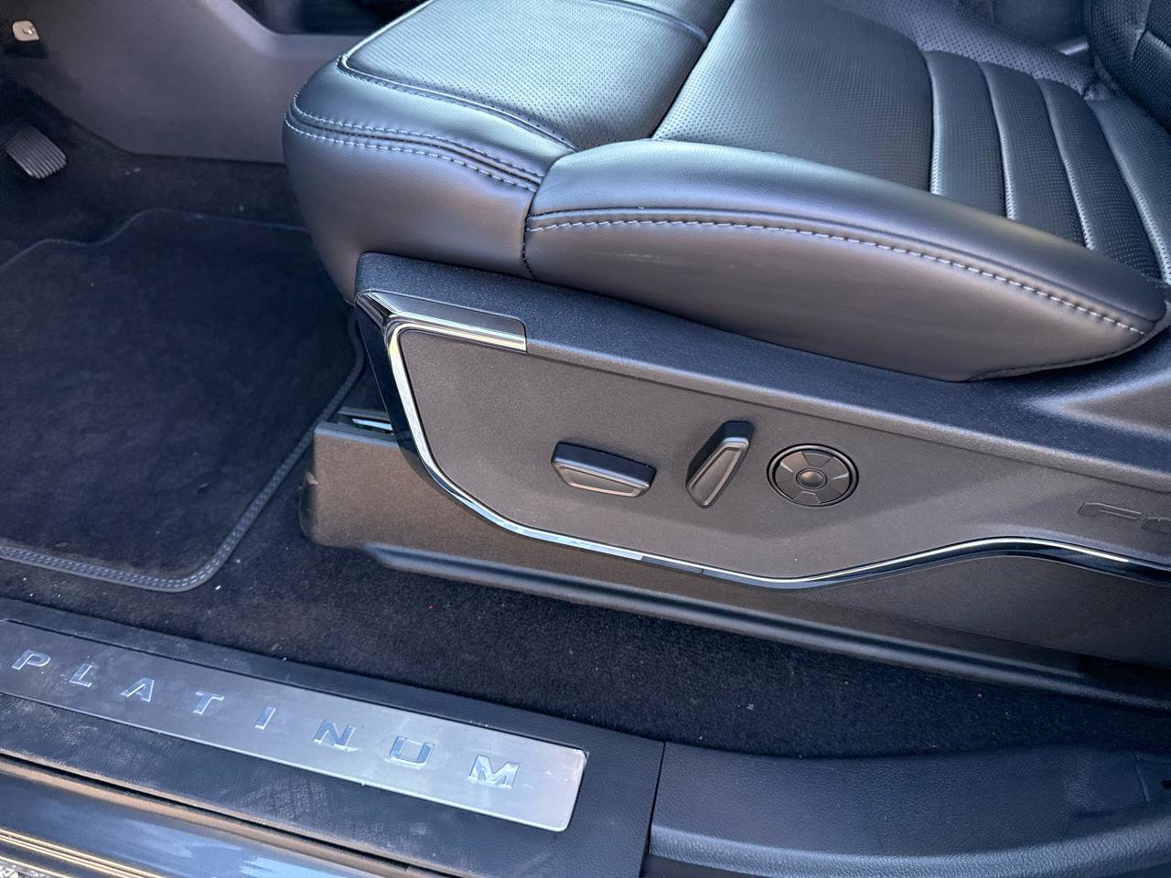 New 2026 Ford F350 Platinum image 30