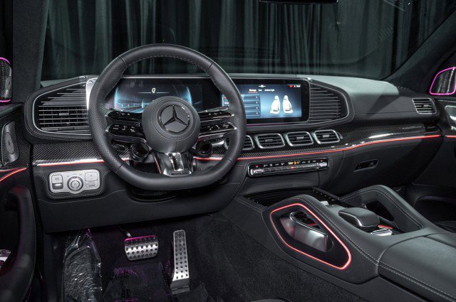 New 2025 Mercedes-Benz GLS 63 AMG 4MATIC image 21