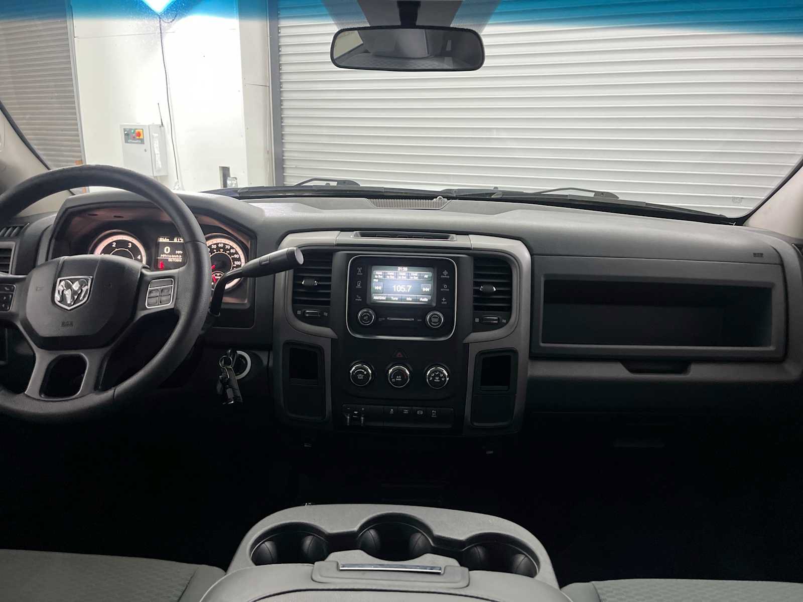 Used 2017 RAM 2500 Tradesman w/ Chrome Appearance Group AWD/4WD image 10
