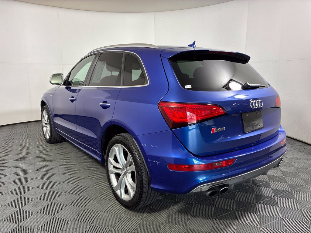 Used 2015 Audi SQ5 Premium Plus w/ Technology Package AWD/4WD image 7
