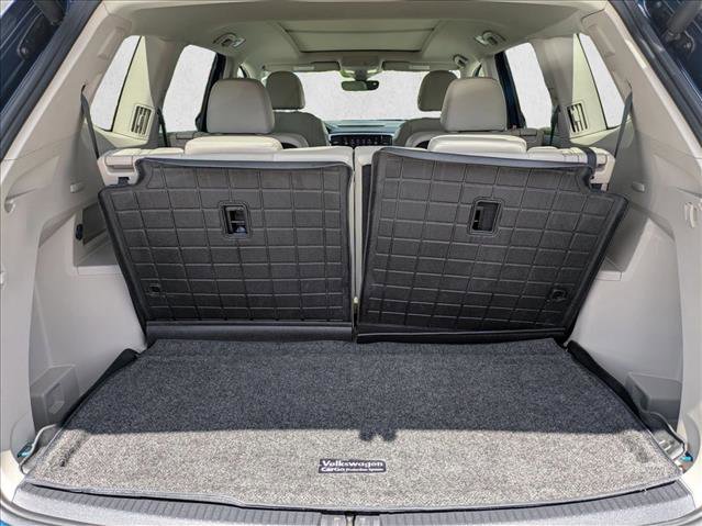 Used 2022 Volkswagen Atlas SEL Premium image 6