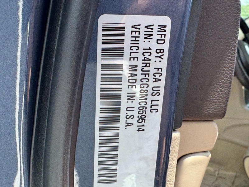 Used 2021 Jeep Grand Cherokee Overland AWD/4WD image 25