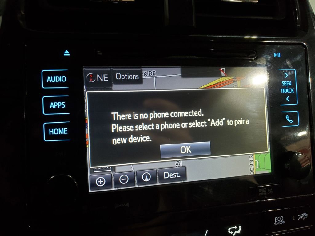 Used 2016 Toyota Prius Three image 31