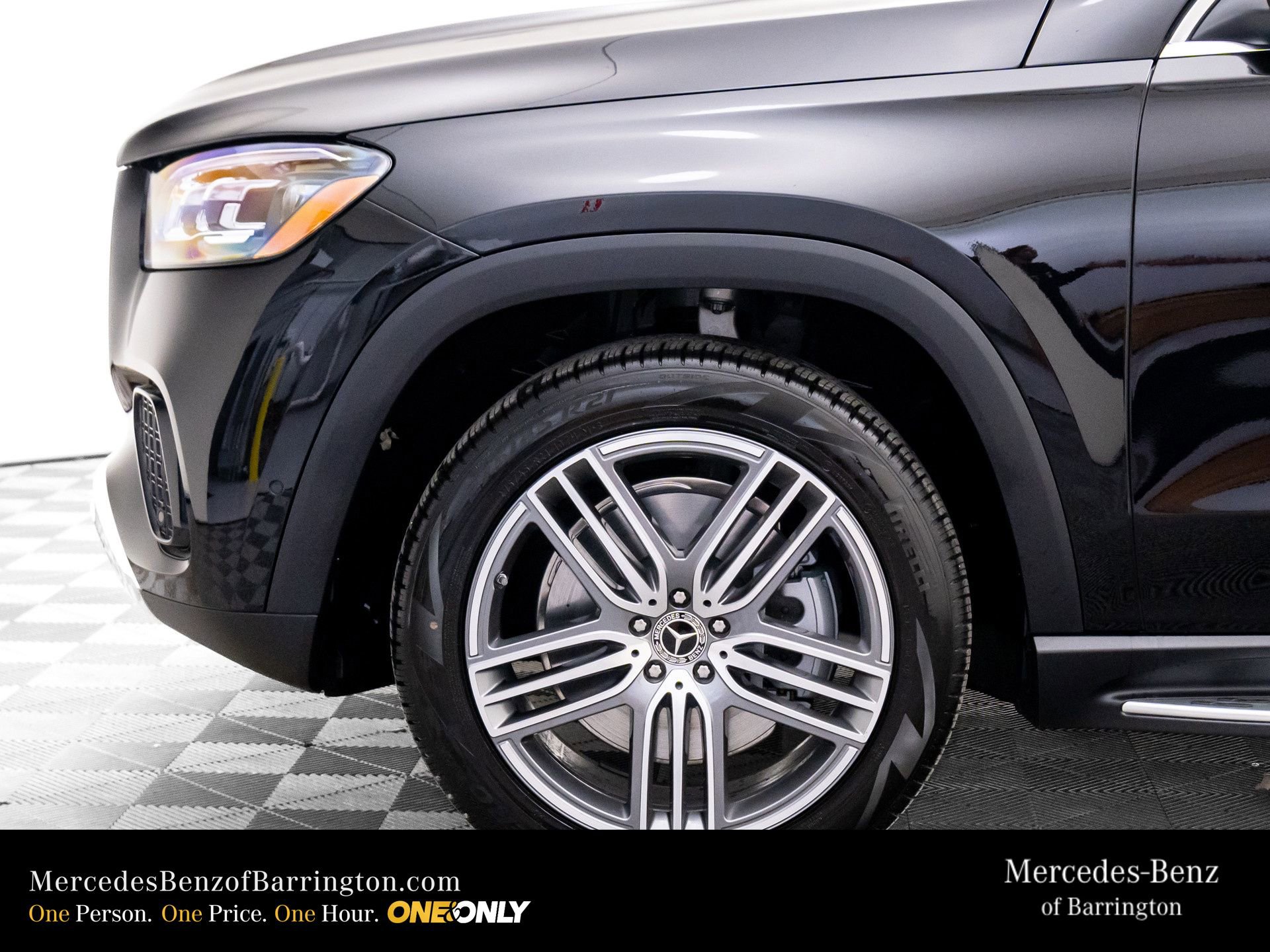 New 2026 Mercedes-Benz GLS 450 GLS 450 image 37