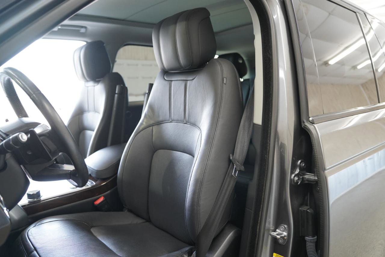 Used 2018 Land Rover Range Rover Supercharged image 24