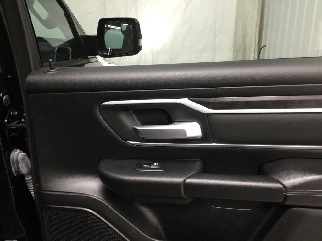 Used 2023 RAM 1500 Big Horn AWD/4WD image 20