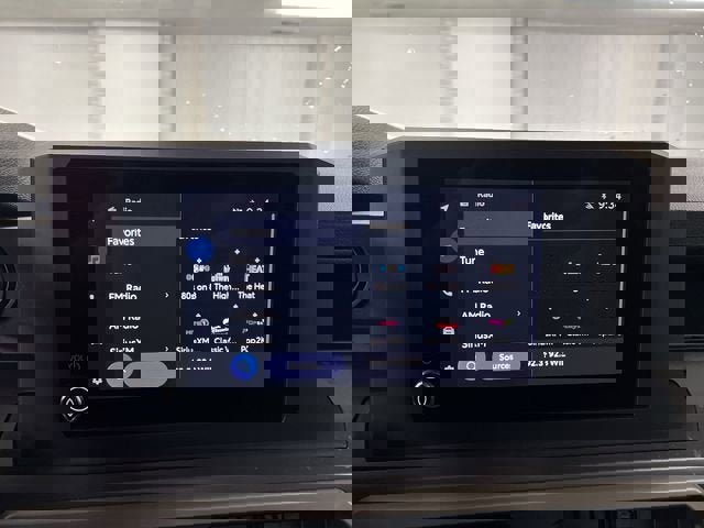 Used 2025 Toyota Tacoma SR5 image 13