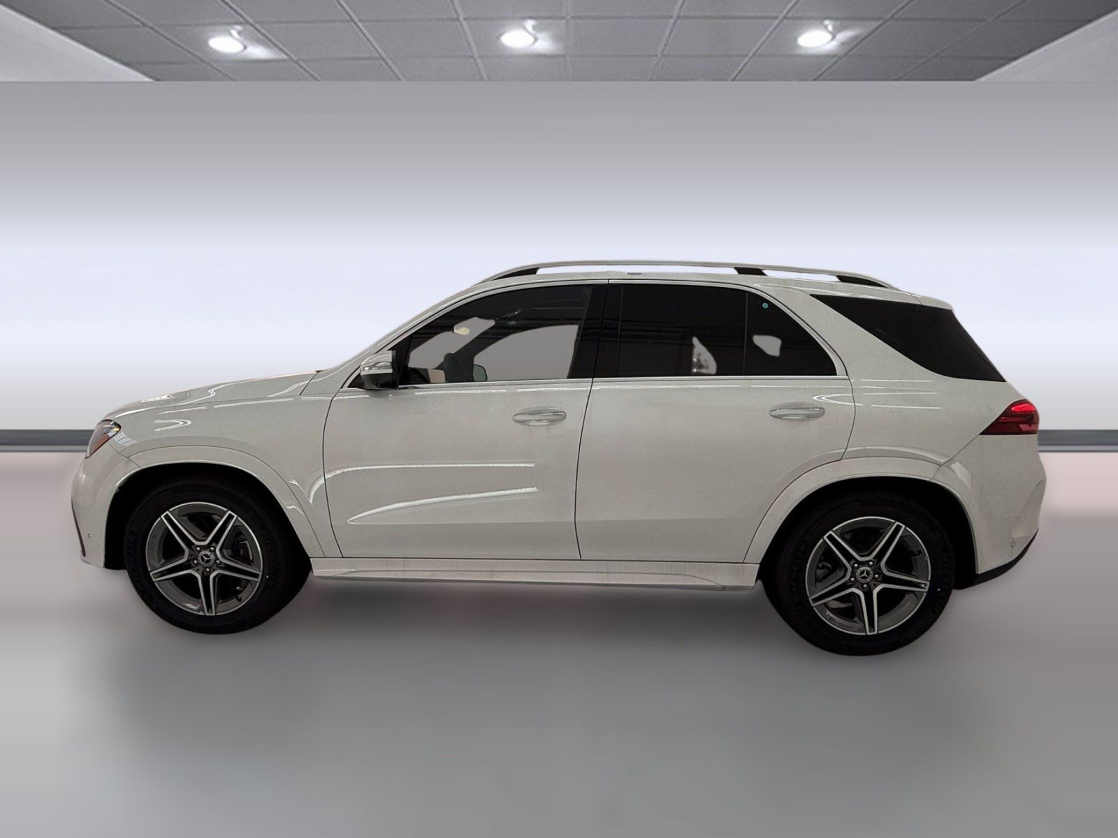 New 2026 Mercedes-Benz GLE 580 4MATIC image 2