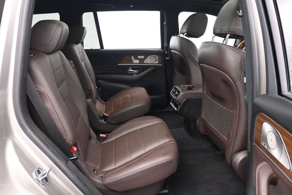 Used 2022 Mercedes-Benz GLS 450 4MATIC image 23