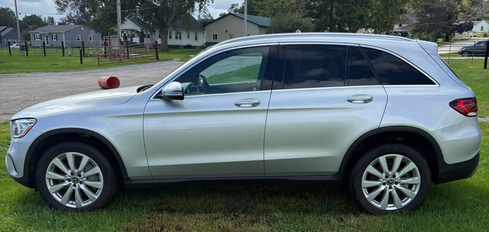 Used 2020 Mercedes-Benz GLC 300 4MATIC w/ Multimedia Package