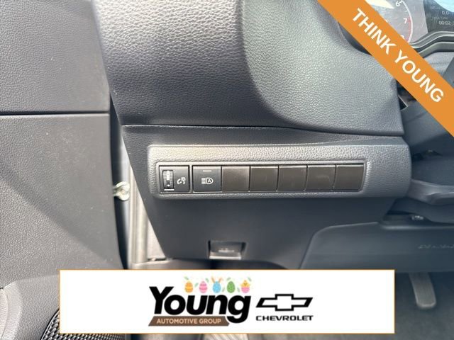 Used 2023 Toyota Corolla LE image 18