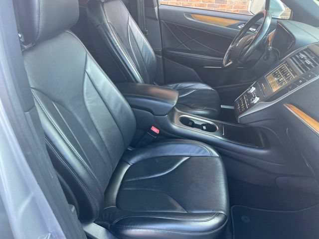 Used 2018 Lincoln MKC Reserve w/ Lincoln MKC Climate Package FWD image 45