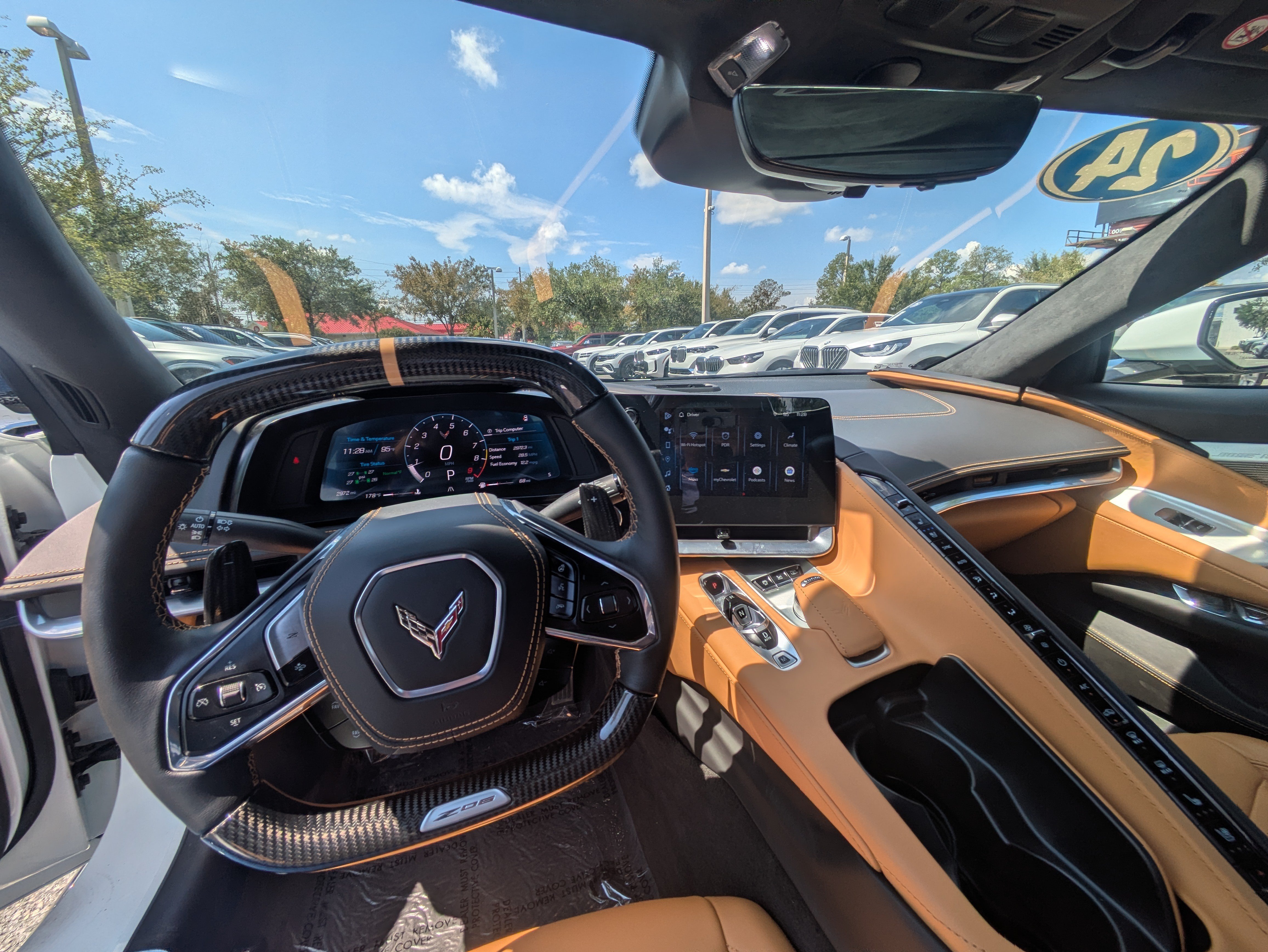 Used 2024 Chevrolet Corvette Z06 RWD image 14